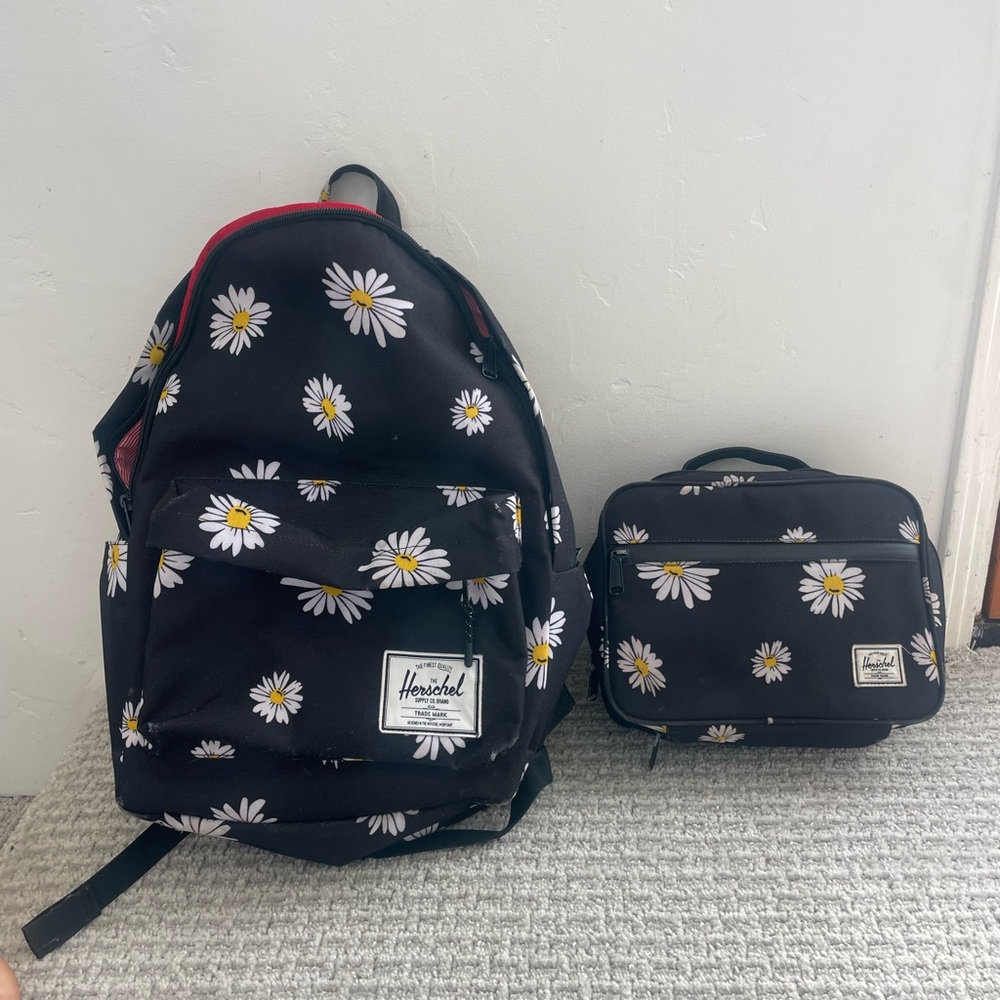 The Hershel Supply Co XL backpack and matching lunch box